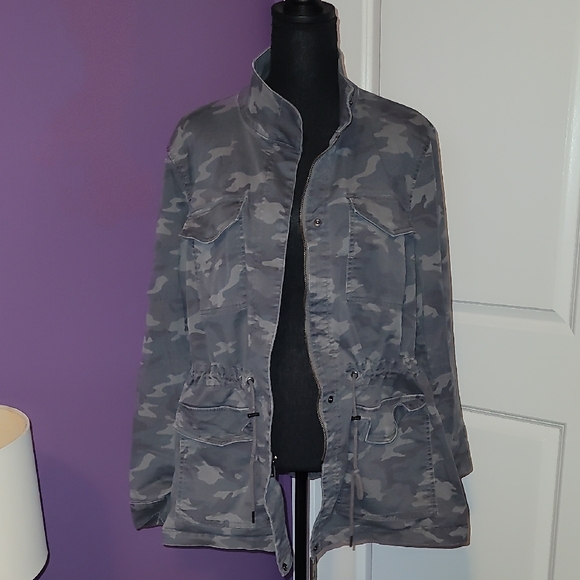 Lane Bryant Light Green Camo Utility Jacket Sz: 18/20 - Picture 7 of 7